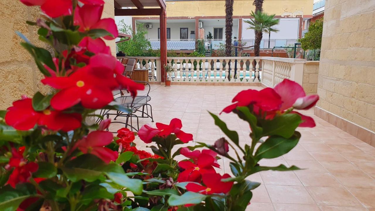B&B Giardino Delle Delizie 格拉维纳普利亚 外观 照片